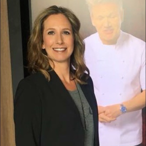 Meet your Posher, Ann - Picture 2 of 2